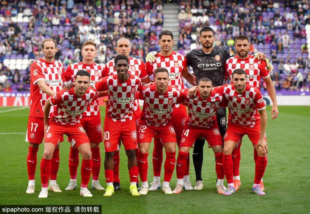 开云体育在线-塞维利亚主场碾压对手，取得胜利