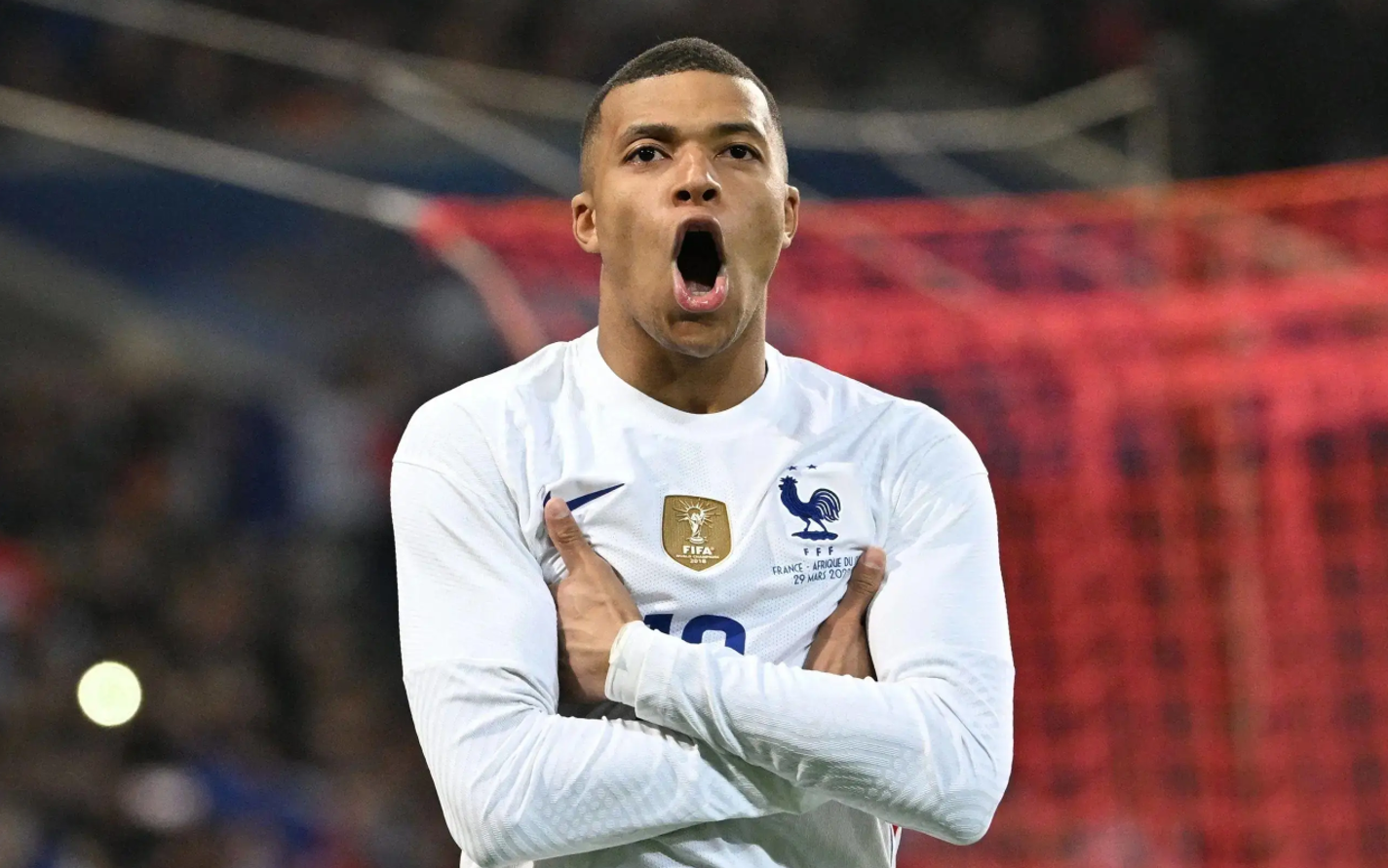 比利亚雷亚尔成功战胜领头羊