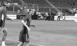 开云下载-梅因茨足球队在德国足球榜上登顶