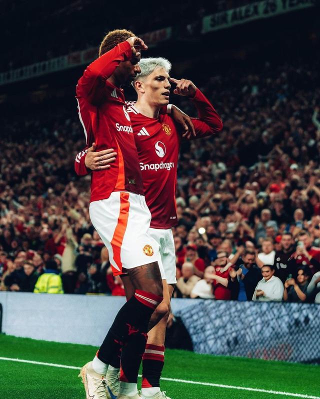 水晶宫出人意料击败曼联,主场掀翻豪门 水晶宫出人意料击败曼联,主场掀翻豪门