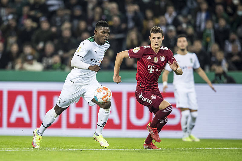 包含首尔球队擒获备受瞩目赛季杯赛的词条