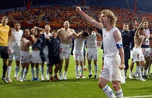 开云体育在线-包含捷克憾负荷兰，欧洲杯之旅终结的词条