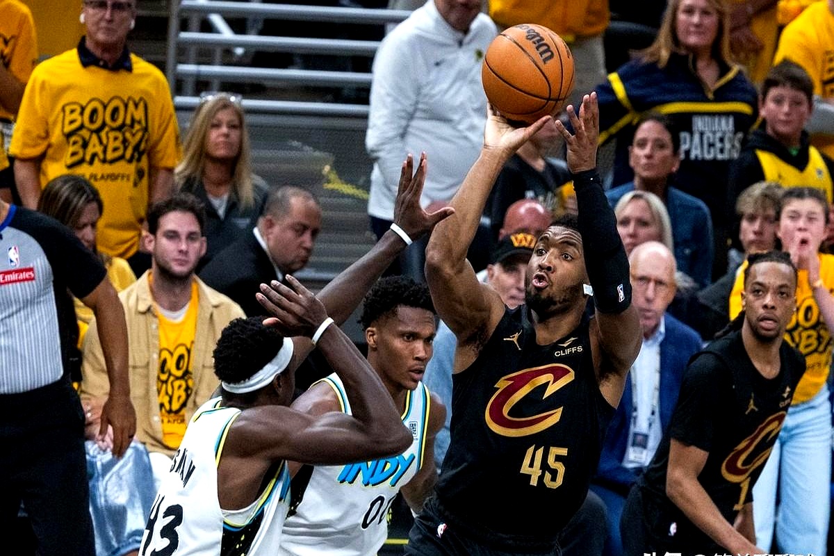 开云体育在线-爵士防守出色，米切尔火力全开？