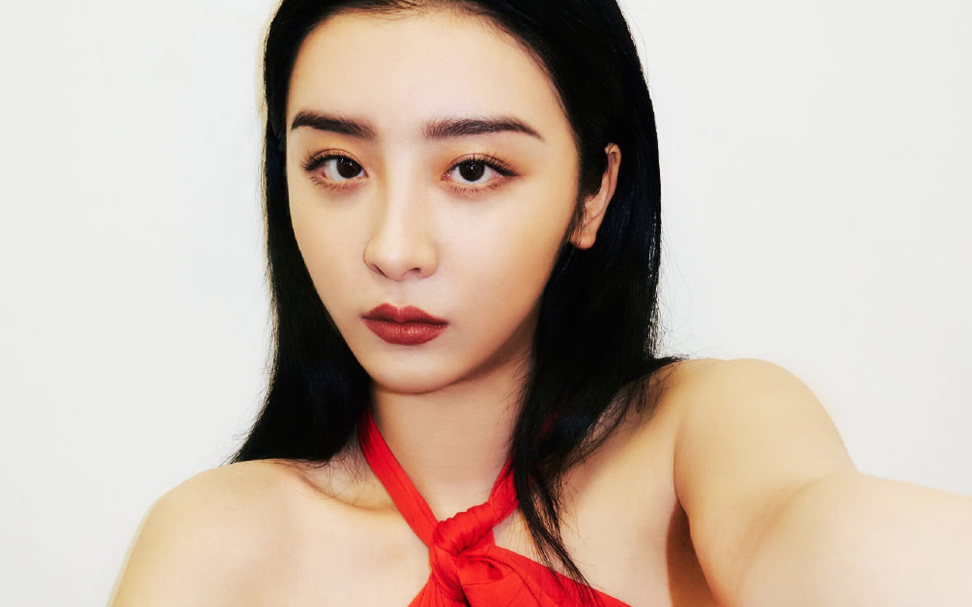 开云平台-范戴克状态火热，沙特横扫摩纳哥，足球攻防艺术的全球回响