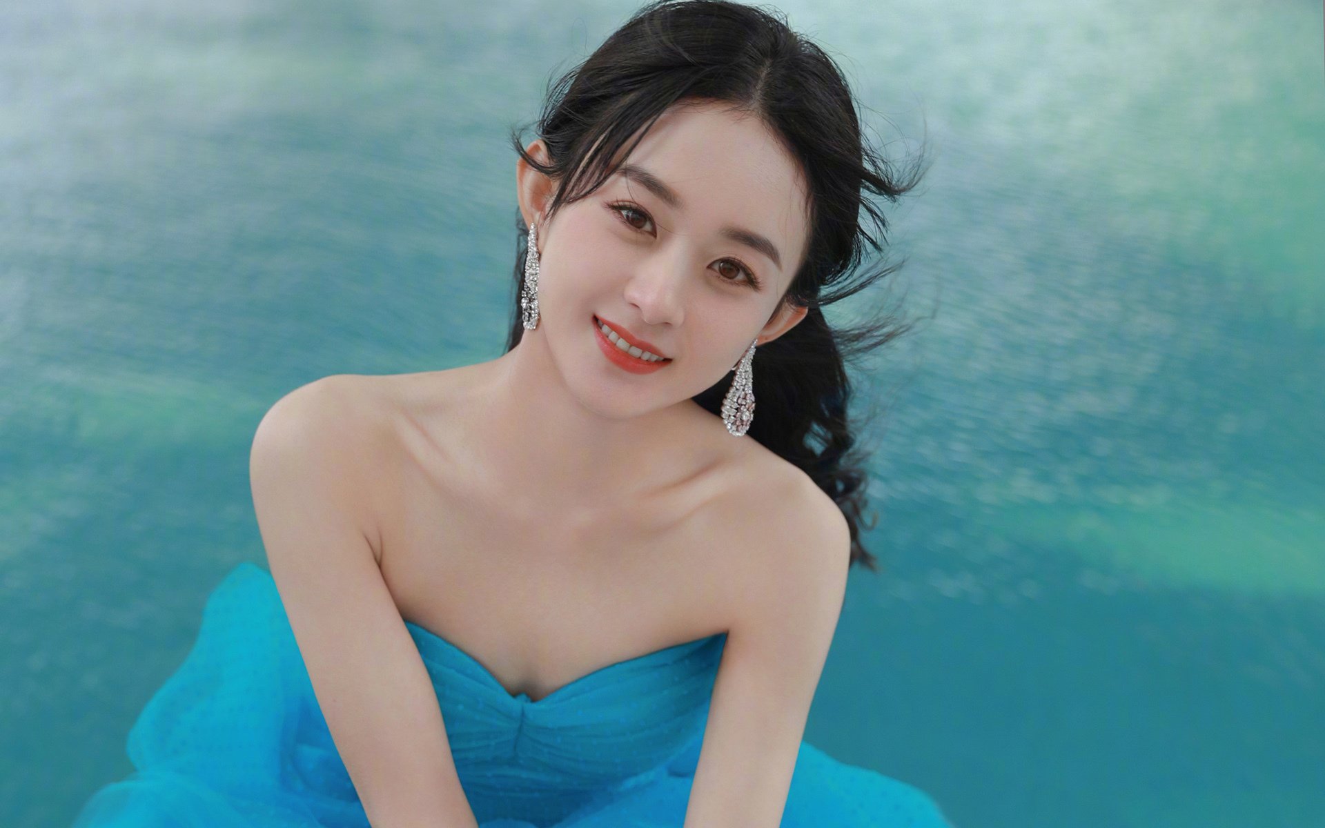 开云下载-那一夜，他用扑救点燃世界，拉亚的满分封神之战