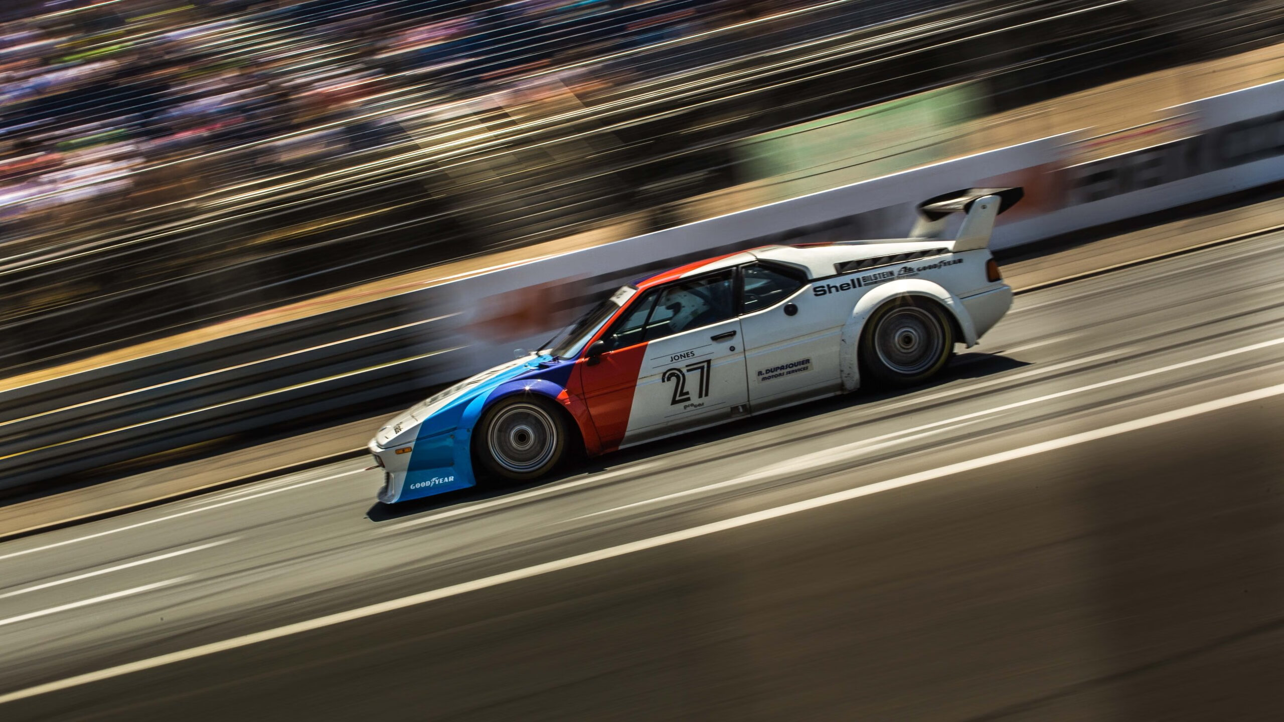 开云官网-团队完胜与个人主宰，篮球世界的双重奏