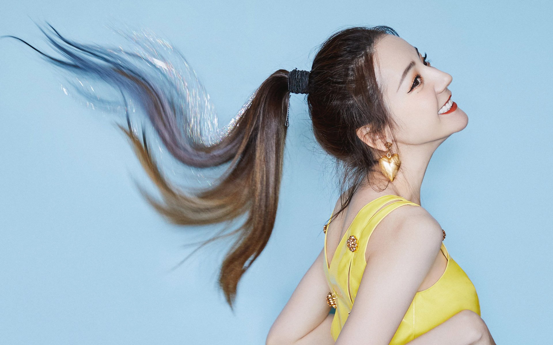 跨越时空的竞技艺术,从美加墨世界杯焦点战到独行侠单节锁定胜局